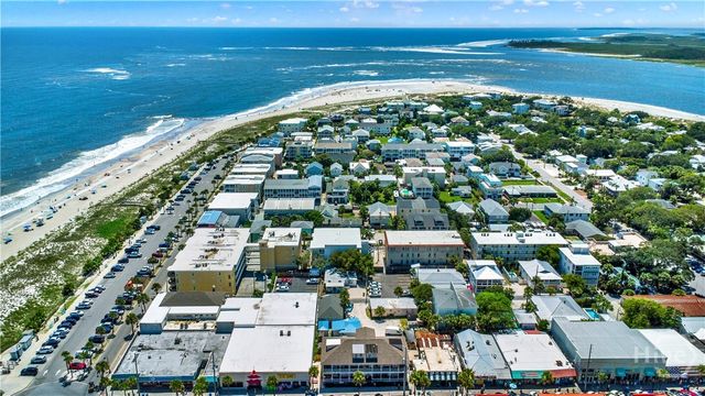 8 Silver Avenue 4, Tybee Island, GA 31328