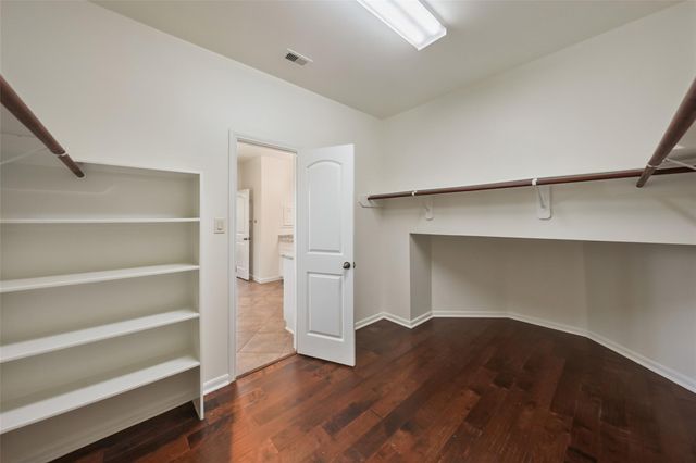 10402 Kingston Creek Lane, Cypress, TX 77433
