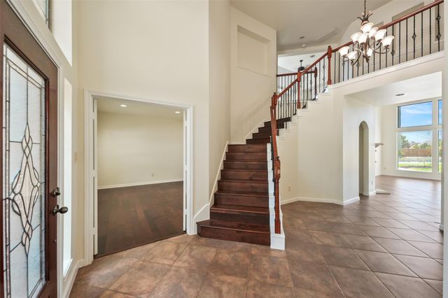 10402 Kingston Creek Lane, Cypress, TX 77433