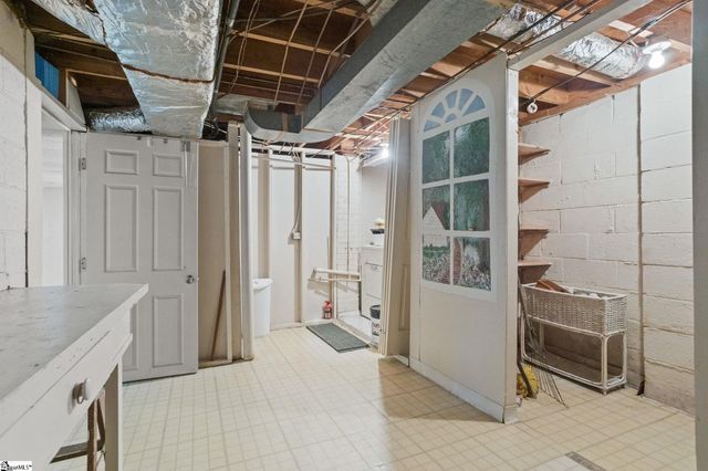 214 Piney Mountain Road, Greenville, SC 29609