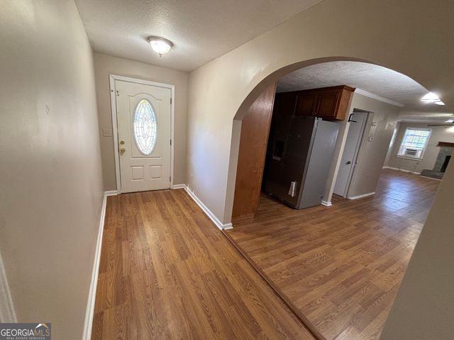 312 Mullis Street, Dexter, GA 31019