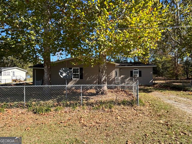 312 Mullis Street, Dexter, GA 31019