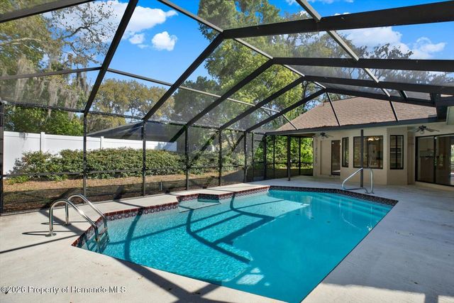 7765 Holiday Drive, Spring Hill, FL 34606