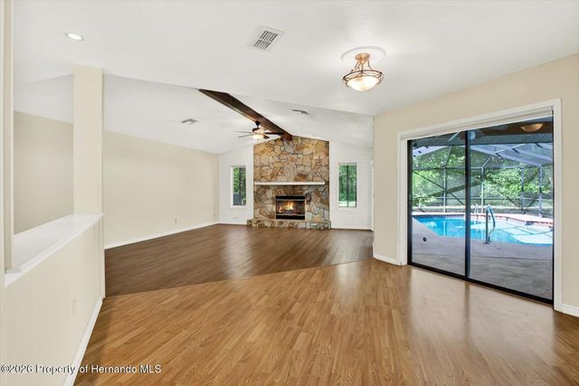 7765 Holiday Drive, Spring Hill, FL 34606