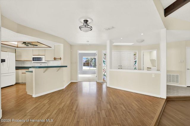 7765 Holiday Drive, Spring Hill, FL 34606