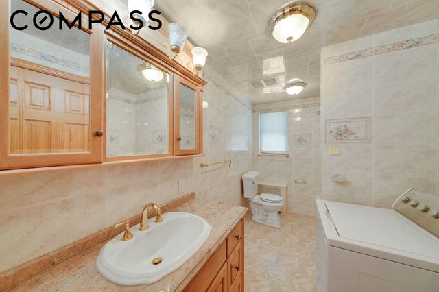 1575 64th Street, New York City, NY 11219