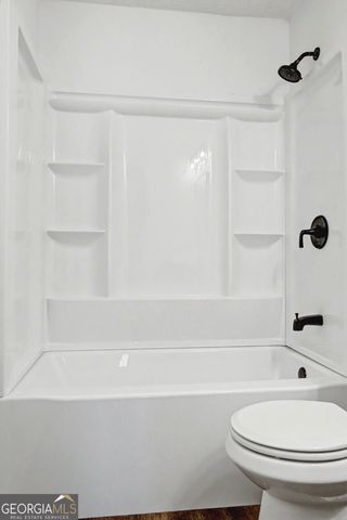 608 S Jeff Davis Drive, Fayetteville, GA 30215
