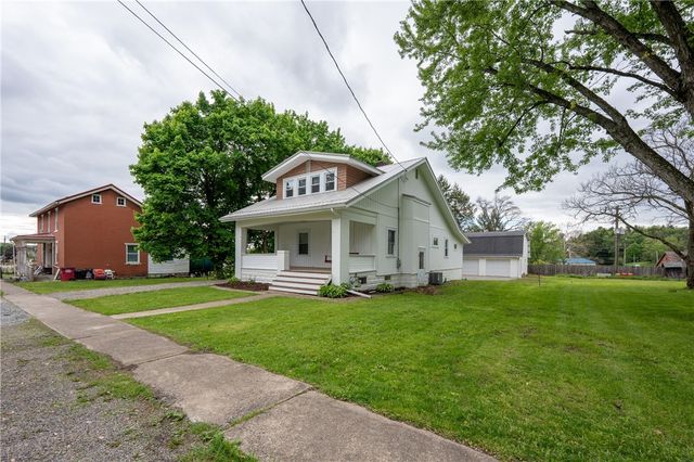 117 W Main St, New Alexandria, PA 15670