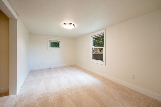 117 W Main St, New Alexandria, PA 15670