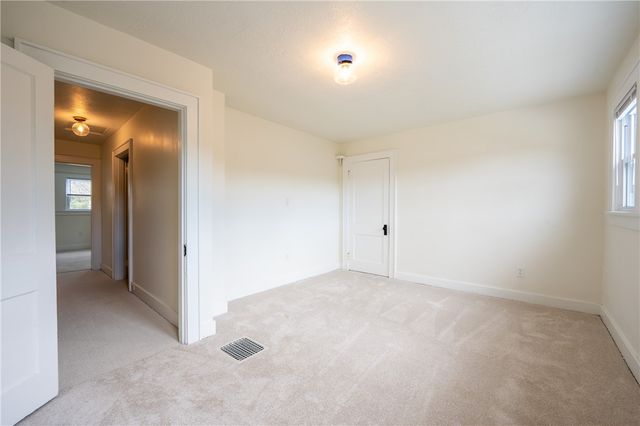 117 W Main St, New Alexandria, PA 15670