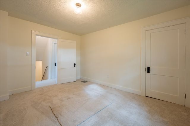 117 W Main St, New Alexandria, PA 15670