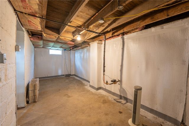 117 W Main St, New Alexandria, PA 15670