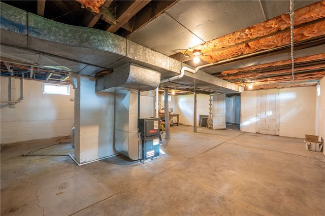 117 W Main St, New Alexandria, PA 15670