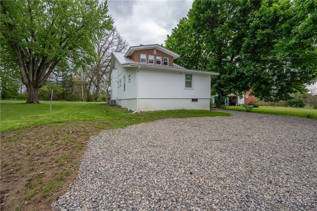 117 W Main St, New Alexandria, PA 15670