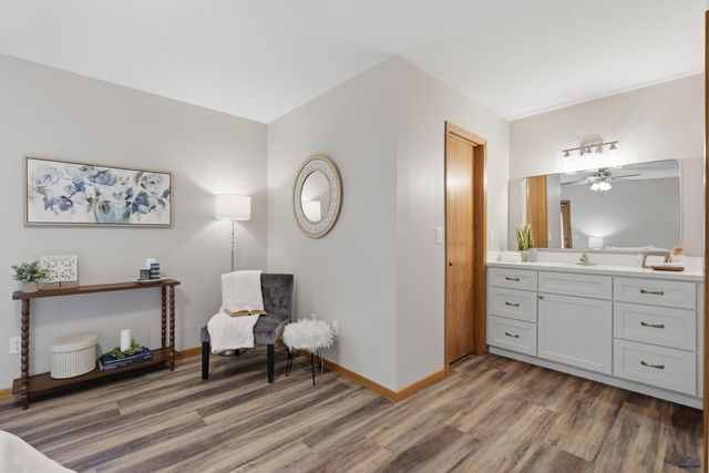 4825 MOUNTAIN SPRINGS CT, Rapid City, SD 57702
