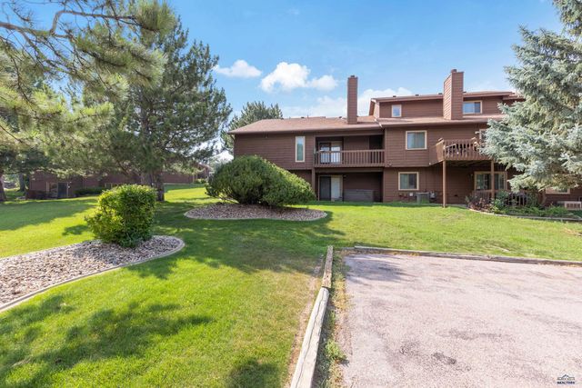 4825 MOUNTAIN SPRINGS CT, Rapid City, SD 57702