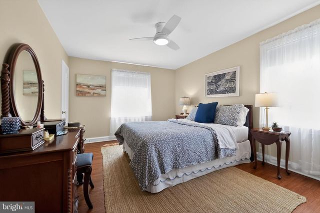 303 BARRY LN, Wallingford, PA 19086