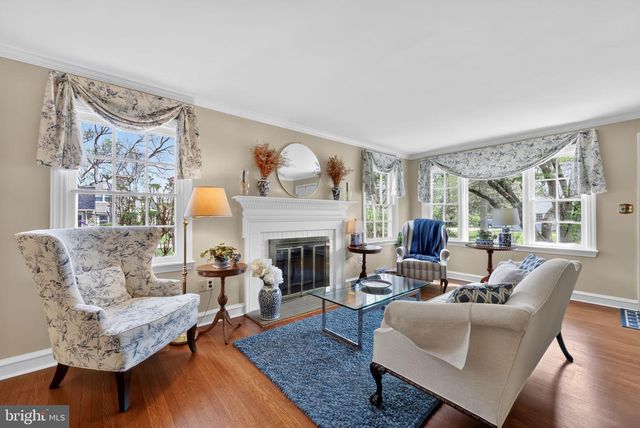 303 BARRY LN, Wallingford, PA 19086
