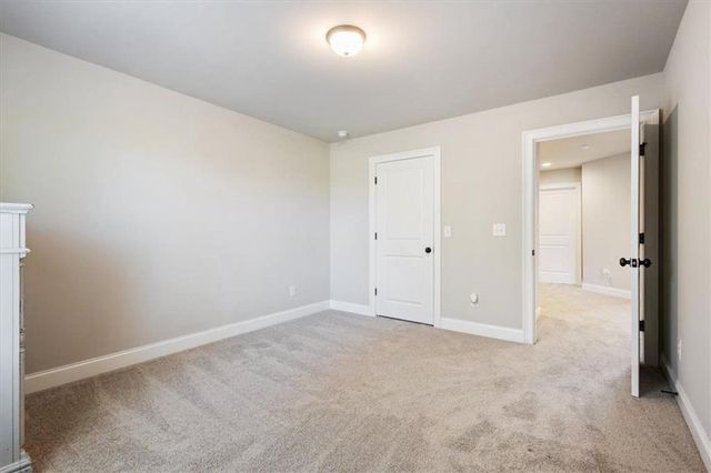102 River Point Road, Jackson, GA 30233