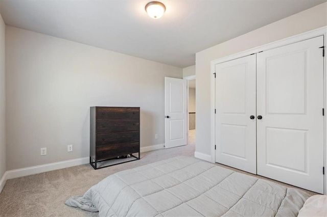 102 River Point Road, Jackson, GA 30233