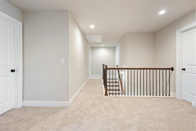 102 River Point Road, Jackson, GA 30233
