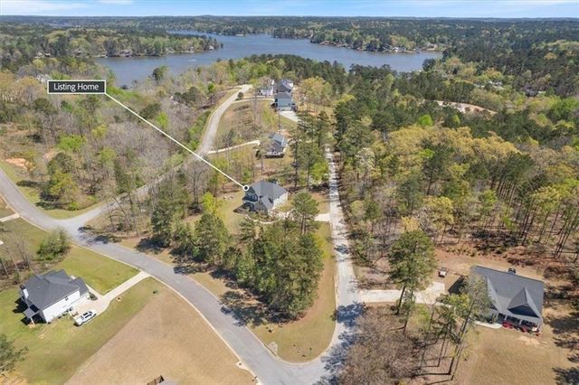 102 River Point Road, Jackson, GA 30233