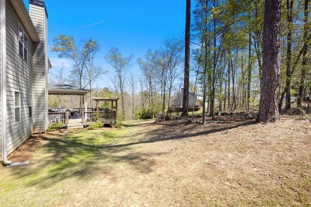 102 River Point Road, Jackson, GA 30233