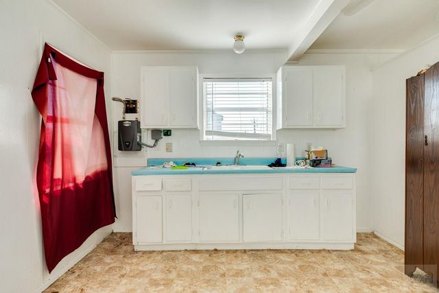 17404 Bristow, Galveston, TX 77554