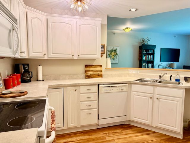 101 Eldredge St Unit 312, South Burlington, VT 05403