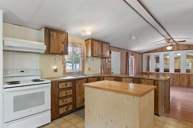 6463 W PARK DRIVE, Homosassa, FL 34446