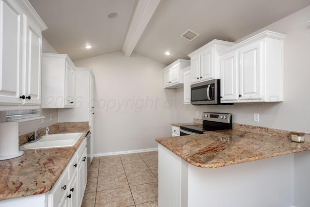 8108 VAIL Drive, Amarillo, TX 79118