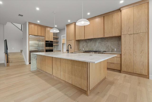 1532 Laguna N, Pelican Bay, TX 76020