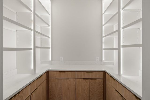 1532 Laguna N, Pelican Bay, TX 76020