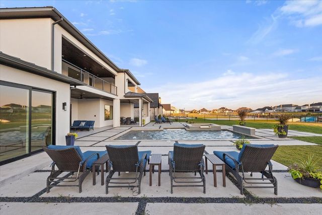 1532 Laguna N, Pelican Bay, TX 76020