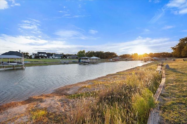 1532 Laguna N, Pelican Bay, TX 76020