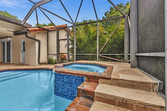7908 NW 85TH Terrace, Tamarac, FL 33321
