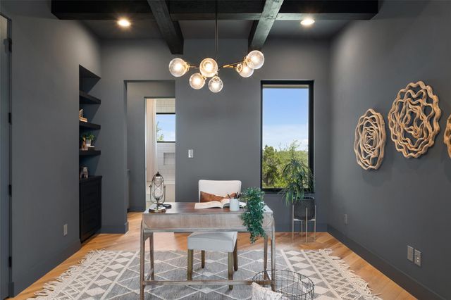 416 Julieanne CV, Dripping Springs, TX 78620