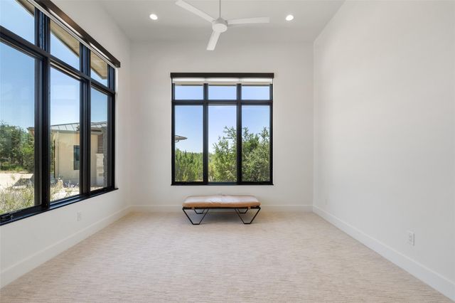 416 Julieanne CV, Dripping Springs, TX 78620