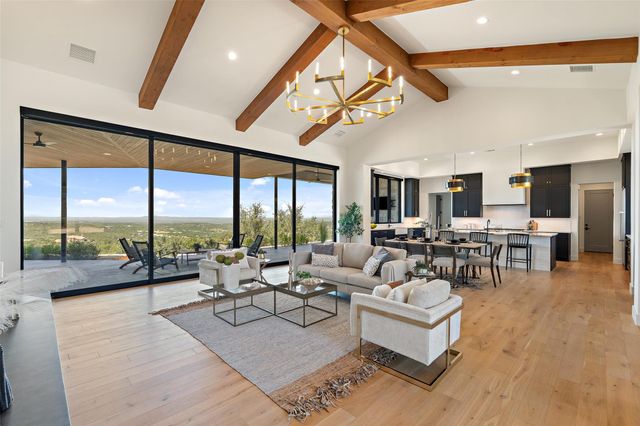 416 Julieanne CV, Dripping Springs, TX 78620