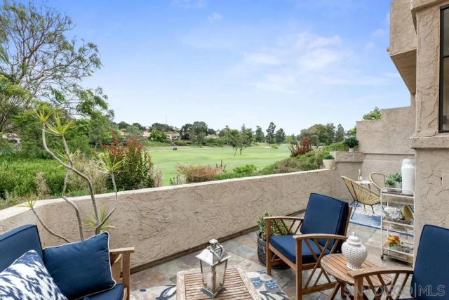 170 Las Banderas Dr, Solana Beach, CA 92075