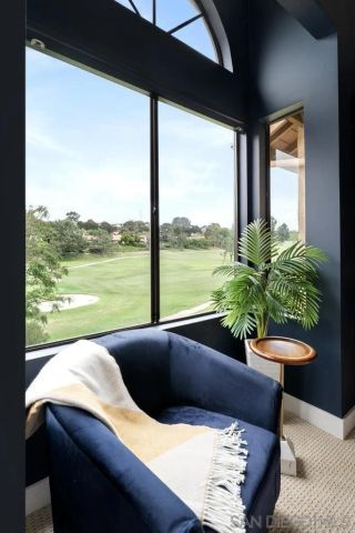 170 Las Banderas Dr, Solana Beach, CA 92075