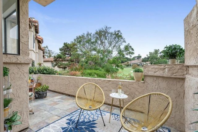 170 Las Banderas Dr, Solana Beach, CA 92075