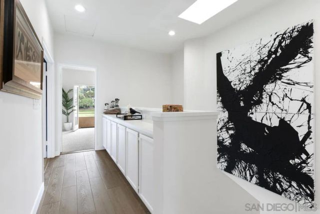170 Las Banderas Dr, Solana Beach, CA 92075