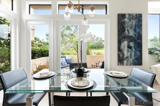 170 Las Banderas Dr, Solana Beach, CA 92075