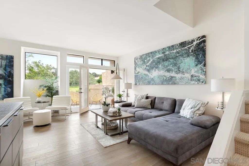 170 Las Banderas Dr, Solana Beach, CA 92075