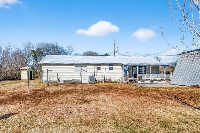 5116 Ike Frank Road, Santa Fe, TX 77517