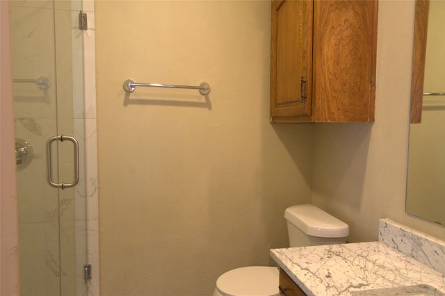 217 Matt Place, Grand Prairie, TX 75051