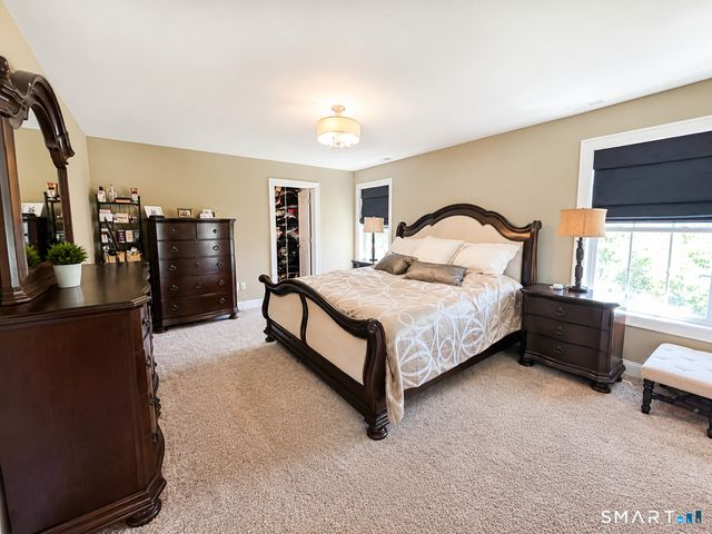 42 Ridgewood Terrace, North Haven, CT 06473