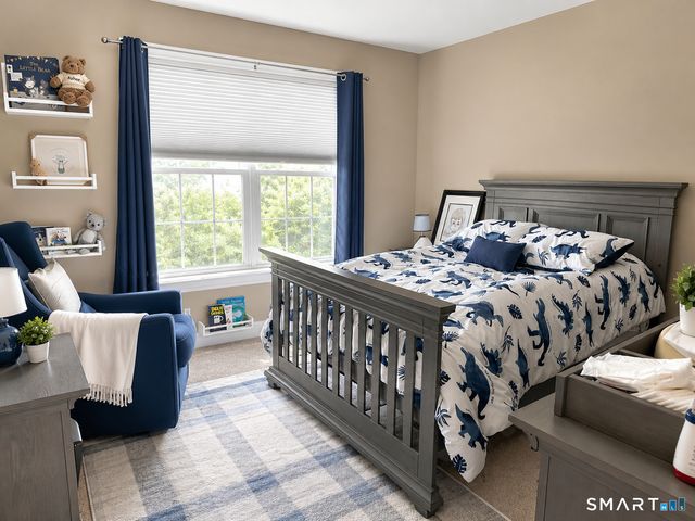 42 Ridgewood Terrace, North Haven, CT 06473