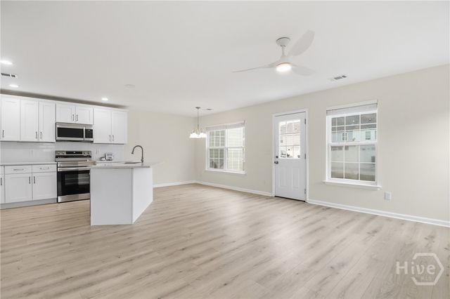 69 Ashleigh Lane, Savannah, GA 31407